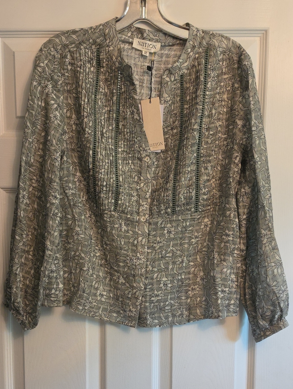 Nation Vella LTD Green Floral Pintuck Blouse